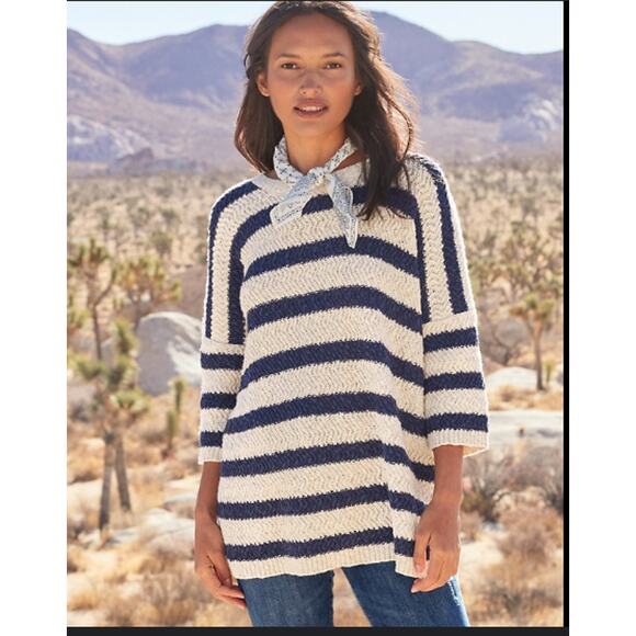 Garnet Hill SZ M Organic Cotton Textured Kimono-Sleeve Sweater Blue Cream NWT - Picture 1 of 8